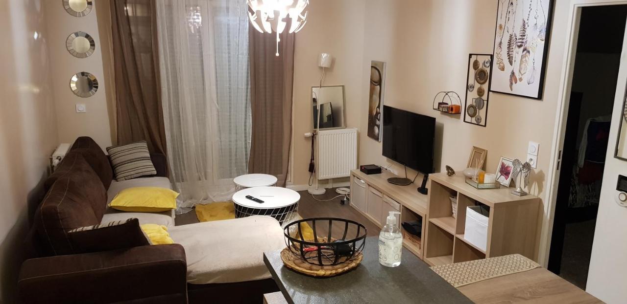 Apparemment Cosy Avec Parking Exterieur Gratuit Apartamento Aulnay-sous-Bois Exterior foto