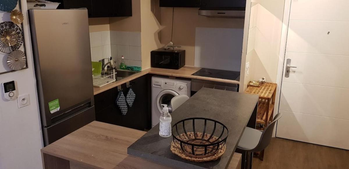 Apparemment Cosy Avec Parking Exterieur Gratuit Apartamento Aulnay-sous-Bois Exterior foto